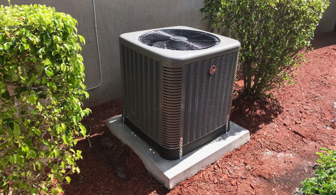 Outdoor heat pump unit