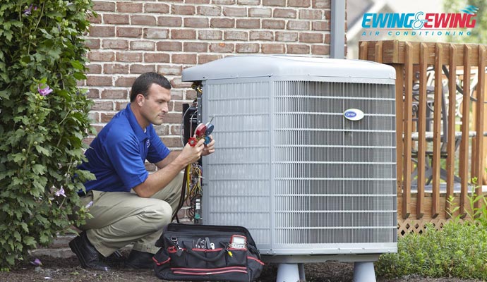 Professional AC maintenance service